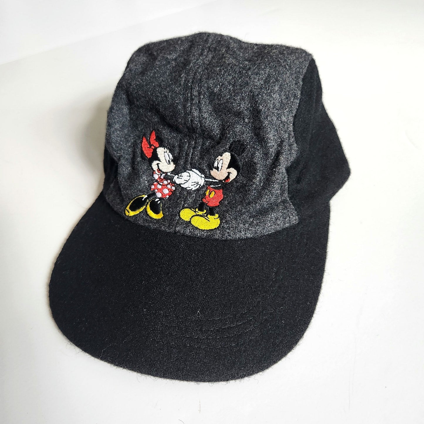 Disney Vintage 1990 Mickey & Minnie Mouse Gray & Black Wool Cap Stretch Fit OS