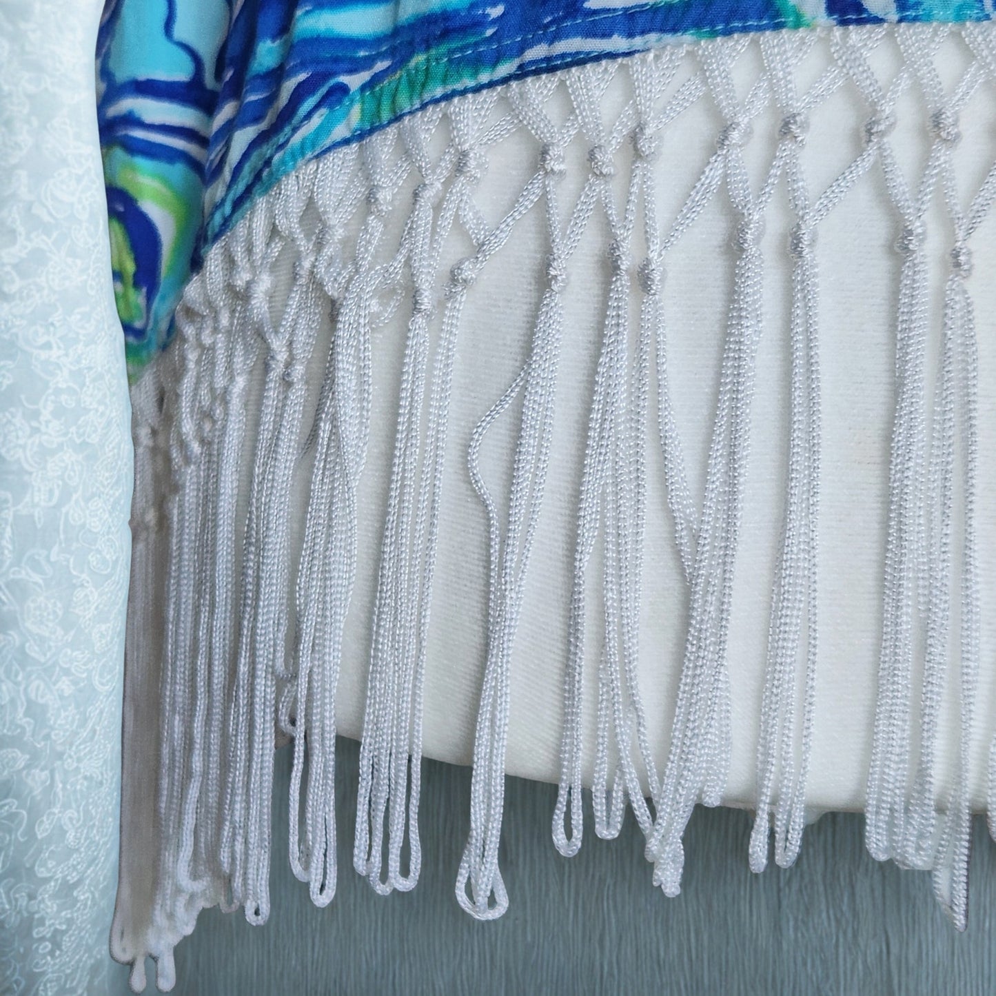 Lilly Pulitzer Women's Sonya Top β Sparkling Blue "Oh Shucks" Oyster Print Fringe Hem Size 8