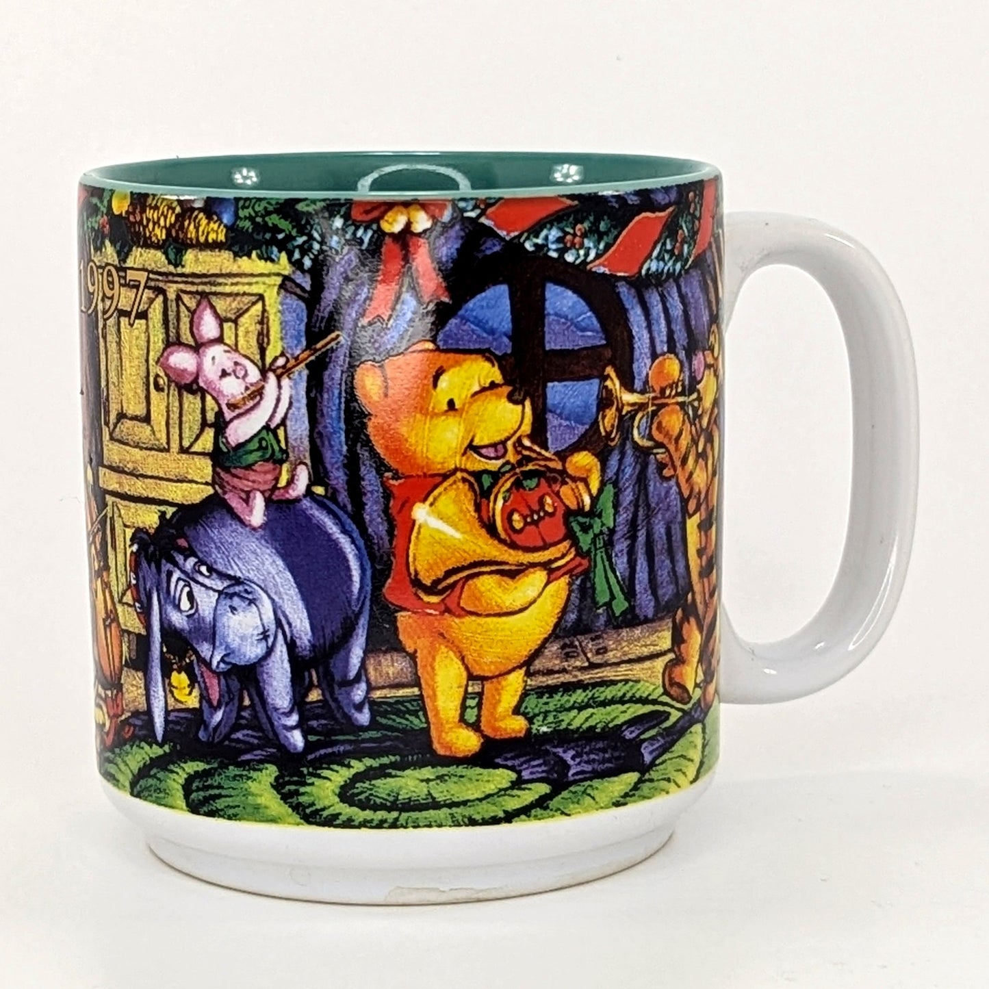 Disney Vintage 1997 Winnie the Pooh Season of Song Christmas Mug 1990s