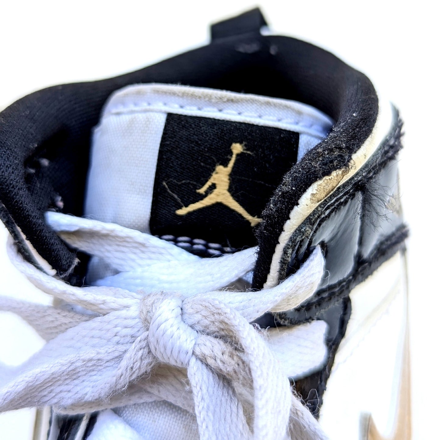 Nike Kids Air Jordan 1 Mid SE Toddler Shoes Size 9 Black Gold White Sneakers