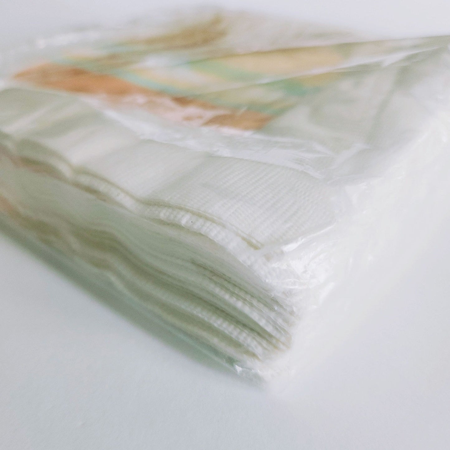 Current Vintage 1983 24 2-Ply Wheat Sunset Facial Paper Napkins Unsealed