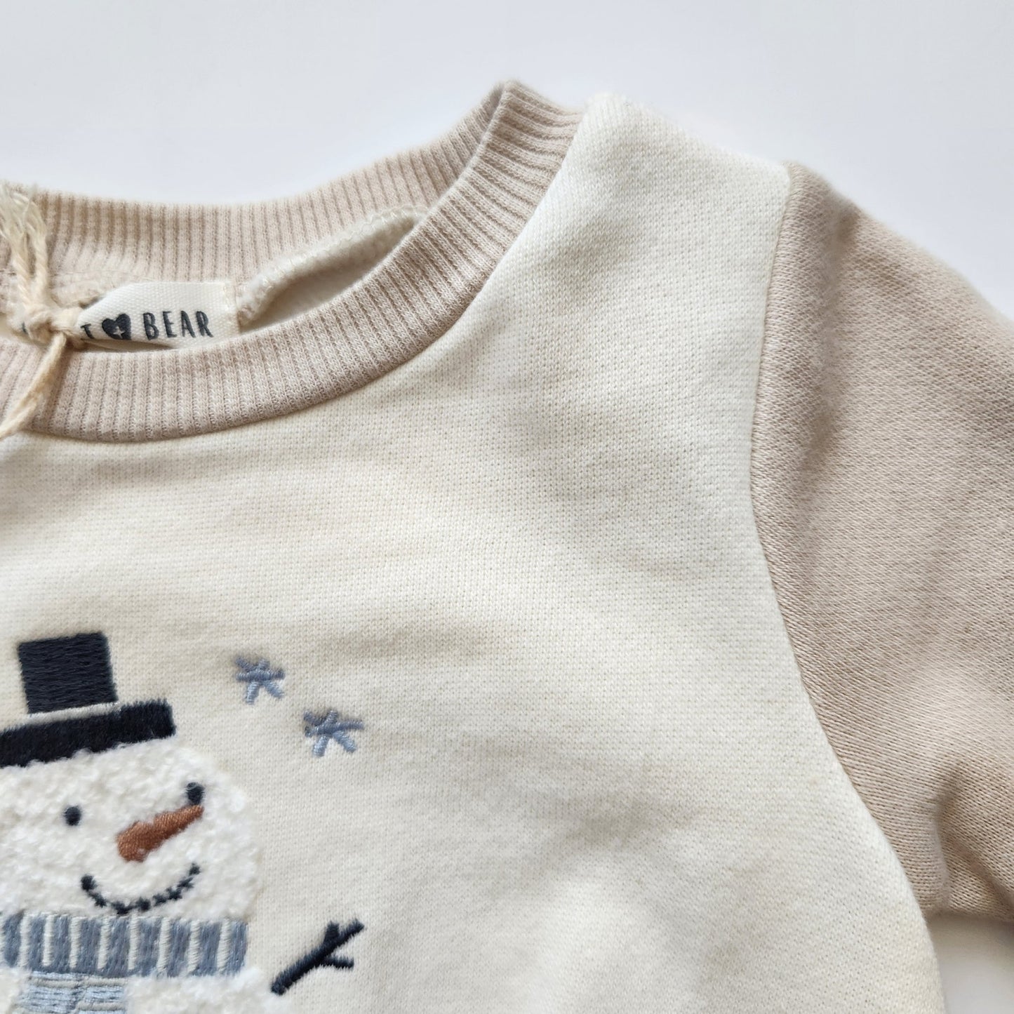 Rabbit + Bear Organic Cotton Snowman Embroidery Sweatshirt NWT Size 12 months