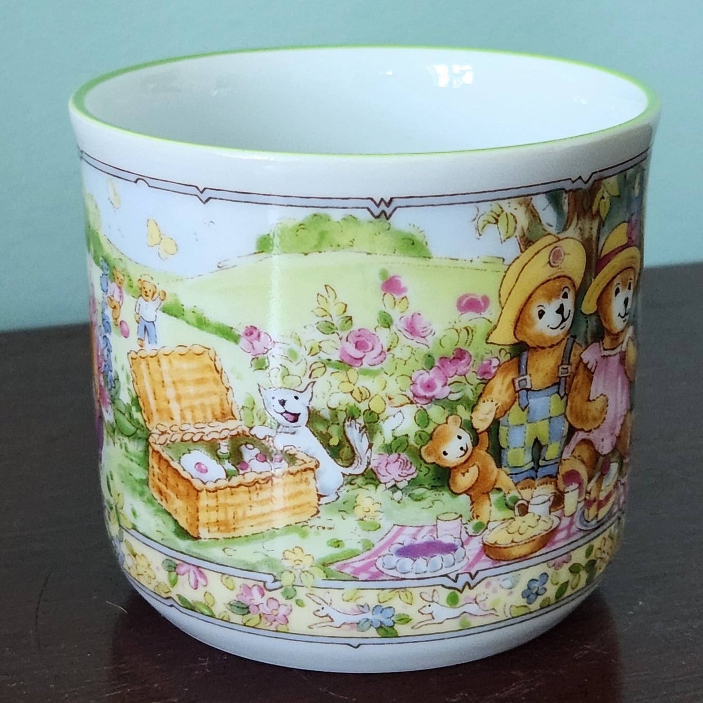 Royal Worcester Vintage 1993 Wooster Bear Child's Cup Collectible Ceramic Mug