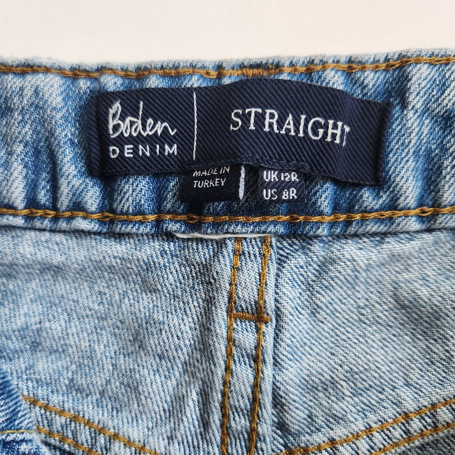 Boden Women's High Rise Straight Leg Jeans Light Wash Blue Size 8R US | 12R UK