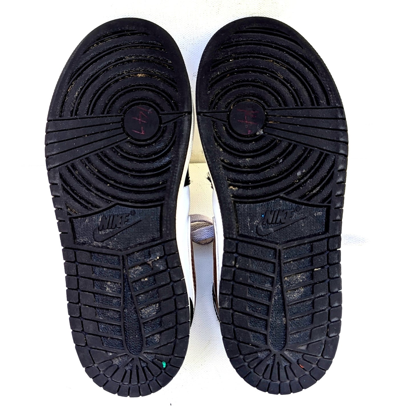 Nike Kids Air Jordan 1 Mid SE Toddler Shoes Size 9 Black Gold White Sneakers