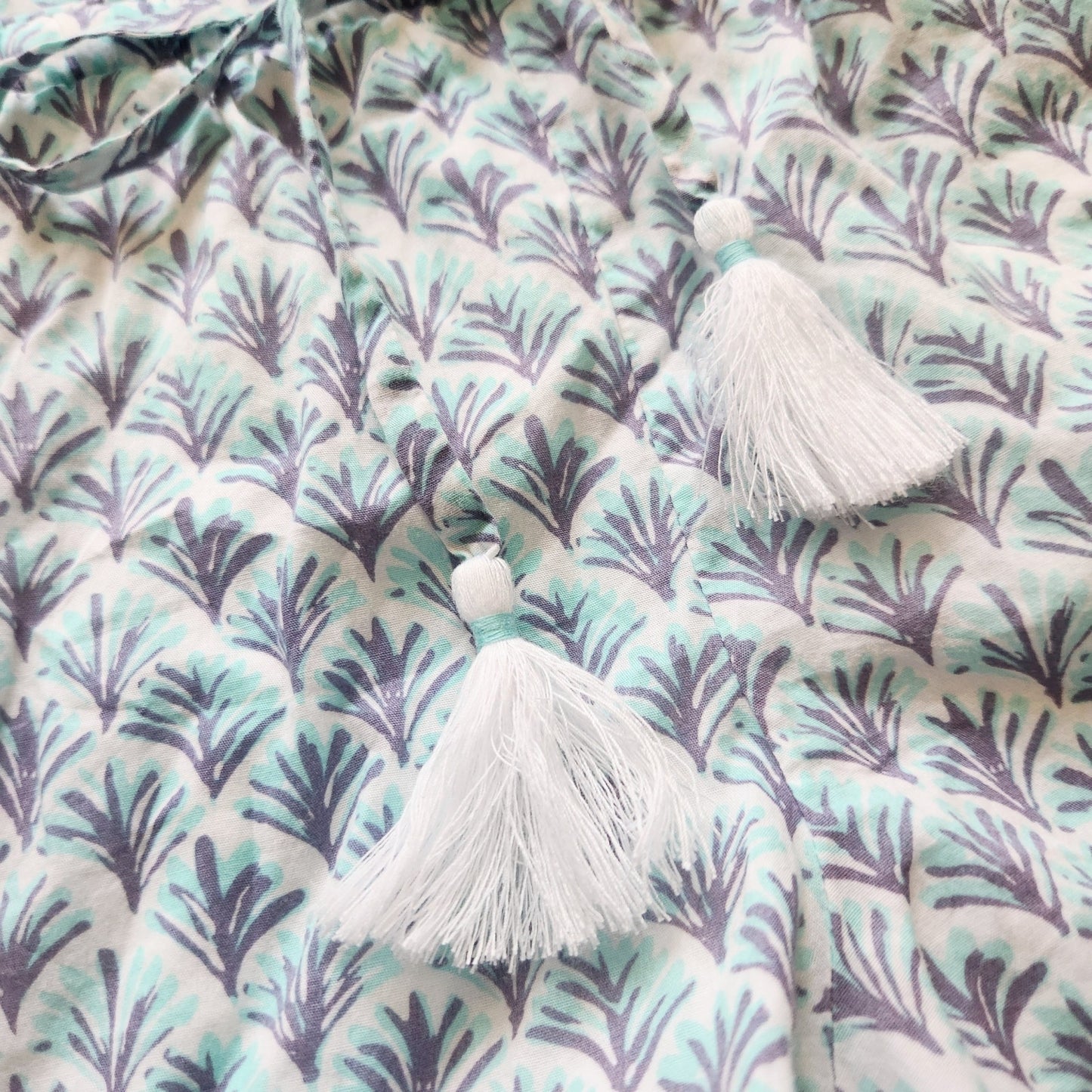 Vineyard Vines Embroidered Tiny Leaves Sleeveless Cotton Boho Romper Women's Size XXS