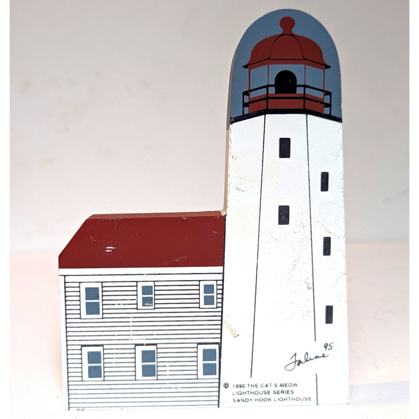 Cat's Meow Vintage 1990 Sandy Hook Lighthouse, Lighthouse Series Signed 1995