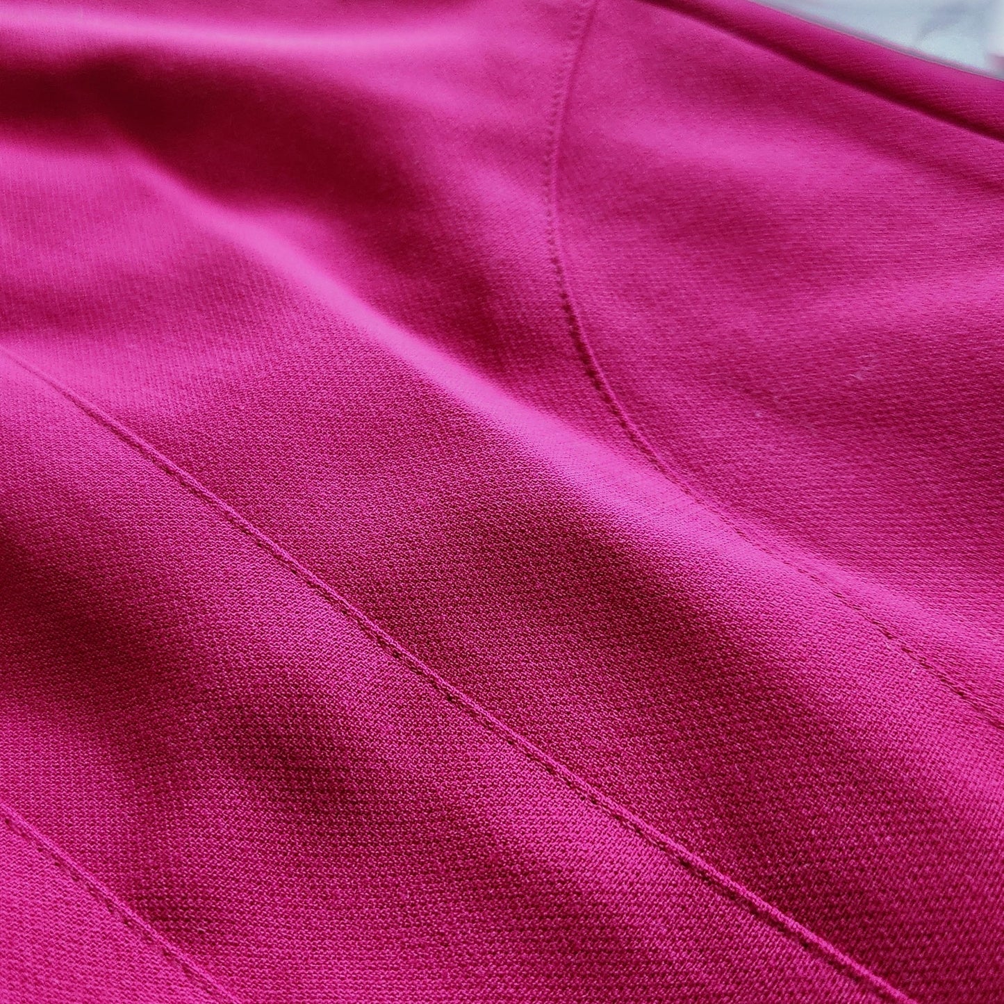 Banana Republic Ponte Seamed Pencil Skirt – Cerise Pink – Size 14 – NWT