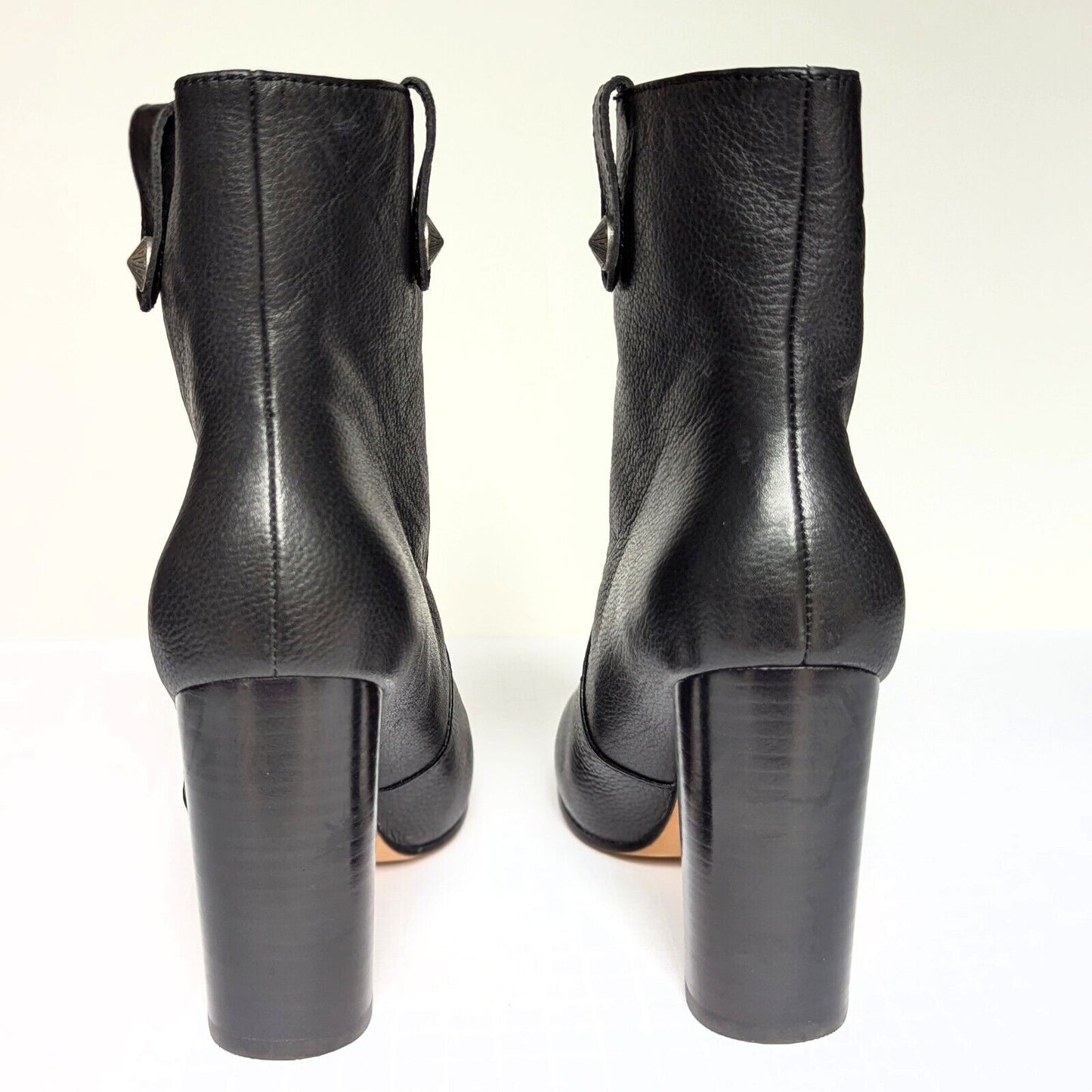 Paige Black Pebbled Leather Heeled Ankle Booties w/ Pewter Stud Size 7.5 NWOT