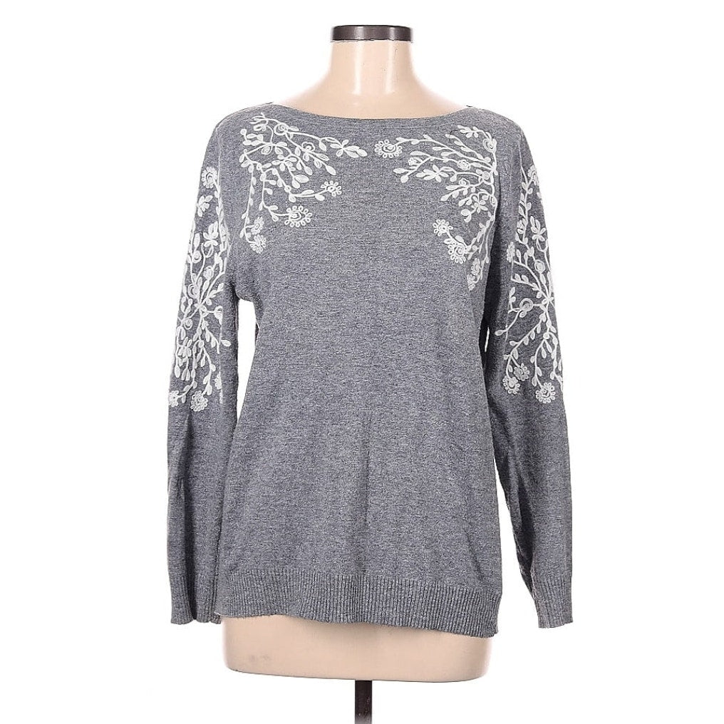 Rain + Rose Embroidered Gray Sweater – White Floral Detail – Angora Blend | Women's Size M