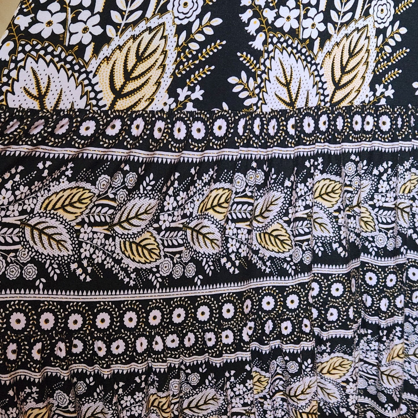 Anthropologie Maeve Women's Giulietta Boho Maxi Dress – Black Floral Size LP