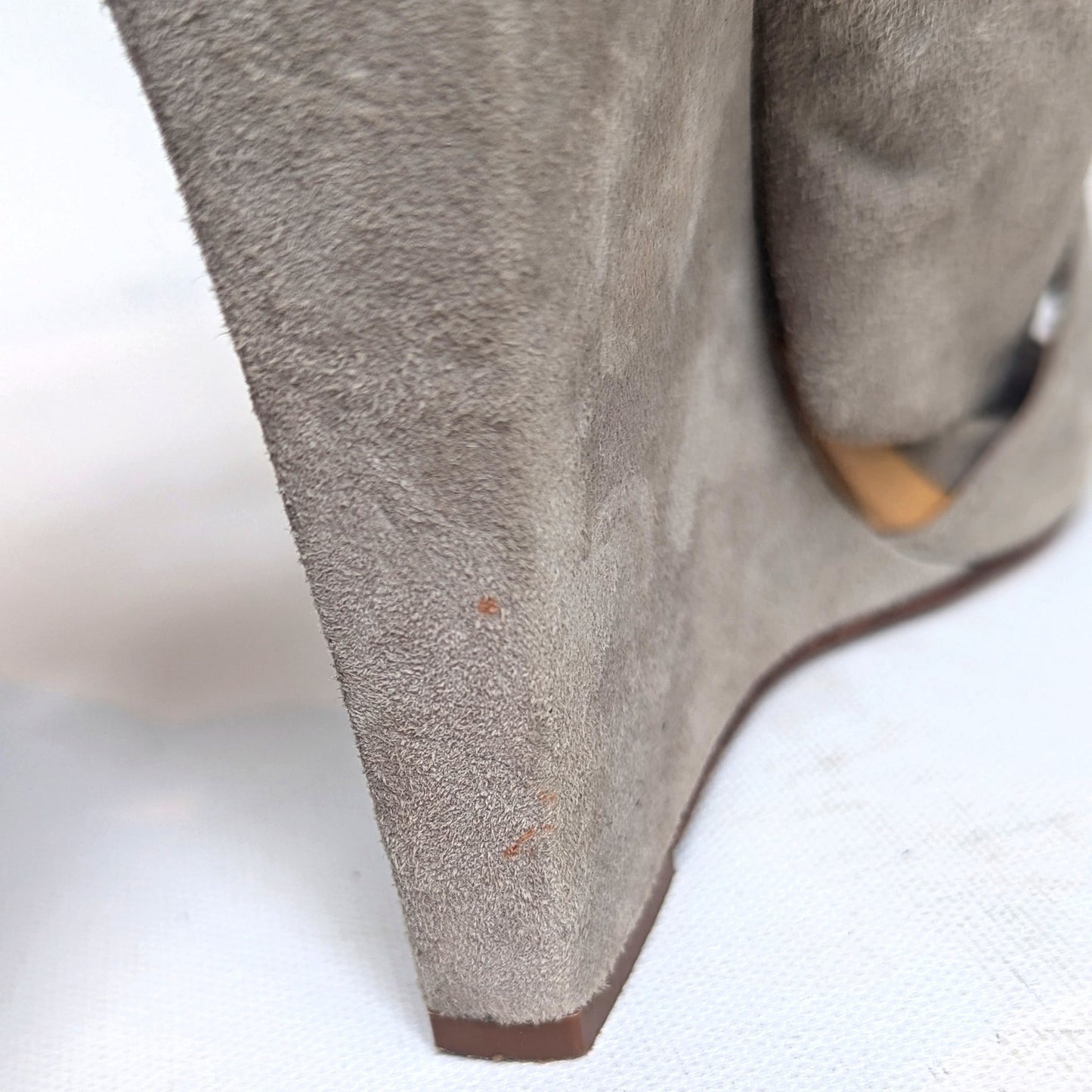 Diane von Furstenberg Women's Taupe Suede Wedge Strappy Sandals with Buckle Size 6.5