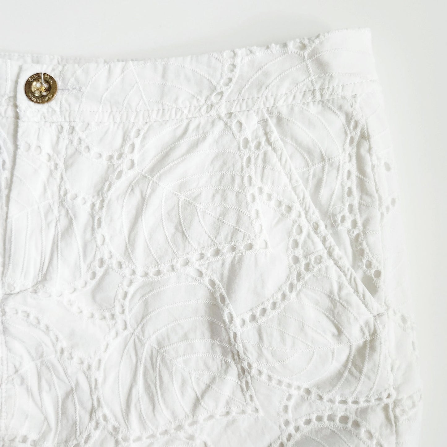 Lilly Pulitzer Lorelie Skort Resort White Leaf Eyelet Skirt | Women's Size 2