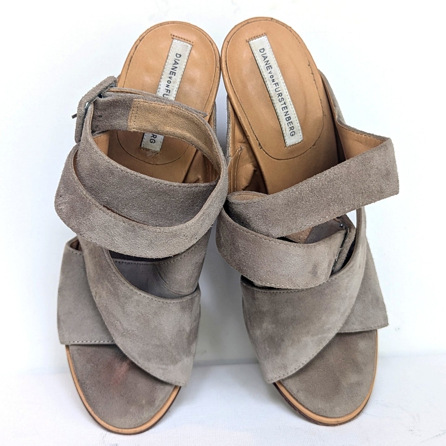 Diane von Furstenberg Women's Taupe Suede Wedge Strappy Sandals with Buckle Size 6.5