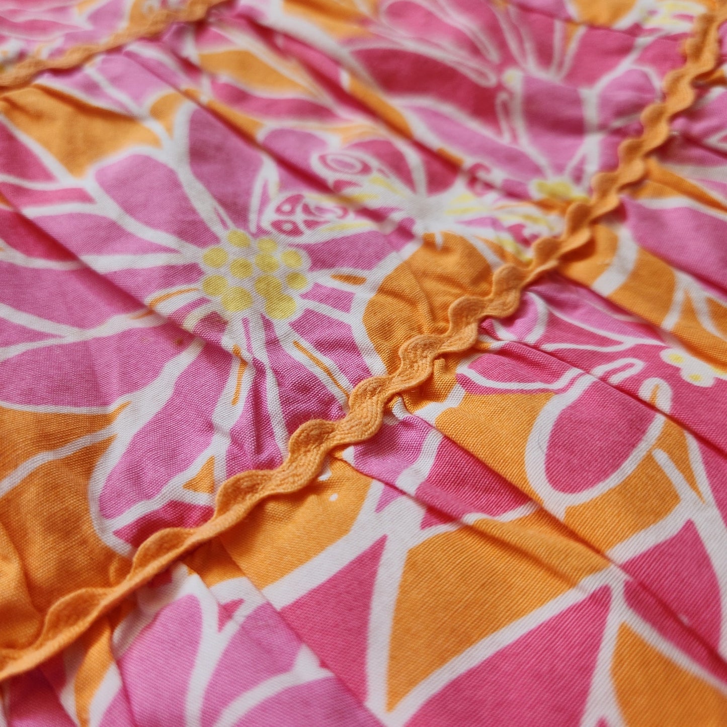 Lilly Pulitzer Vintage Y2K 2000s Girls Pink Orange Daisy Skirt w/ Rick Rack Sz 5