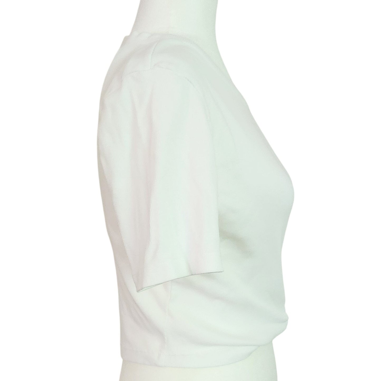 Melrose & Market Women's Cropped White Ribbed T-shirt Size M