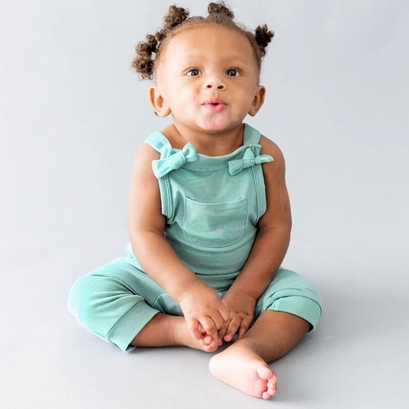 Kyte Baby Bamboo Jersey Adjustable Overall Romper Pants in Turquoise Size 3T