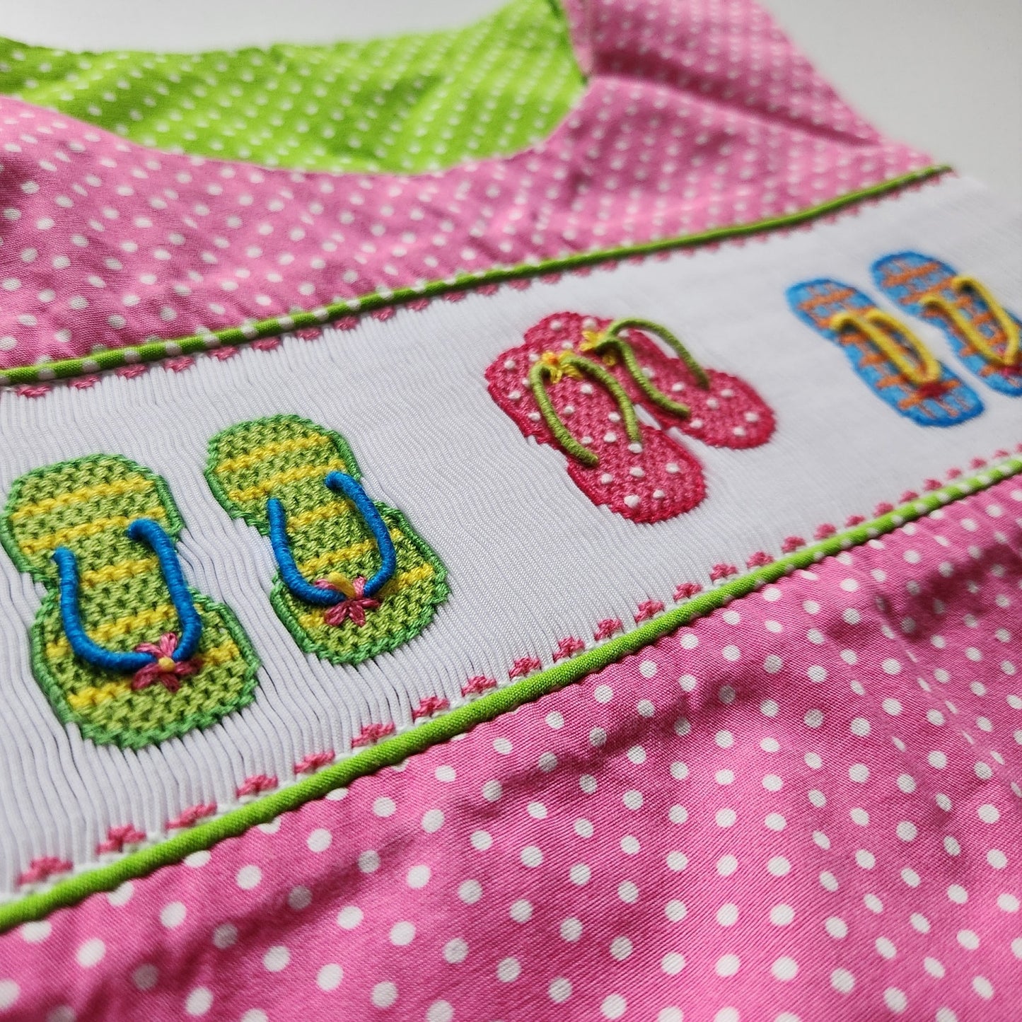 Beaux et Belles New Orleans 2-piece Pink & Green Polka Dot Flip Flops Set Size 6