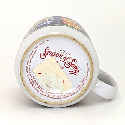Disney 	Vintage 1997 Winnie the Pooh Season of Song Christmas Mug 1990s