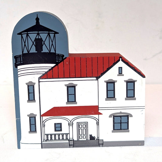 Cat's Meow Vintage 1990 Admiralty Head Lighthouse Signed 1995 Lighthouse Series