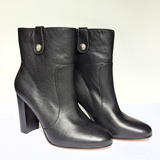 Paige Black Pebbled Leather Heeled Ankle Booties w/ Pewter Stud Size 7.5 NWOT