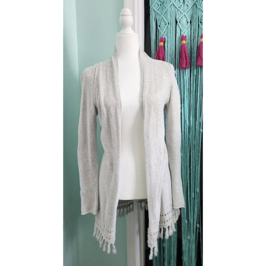 Lilly Pulitzer Martinique Long Fringe Hem Sweater Light Gray Women Size Small