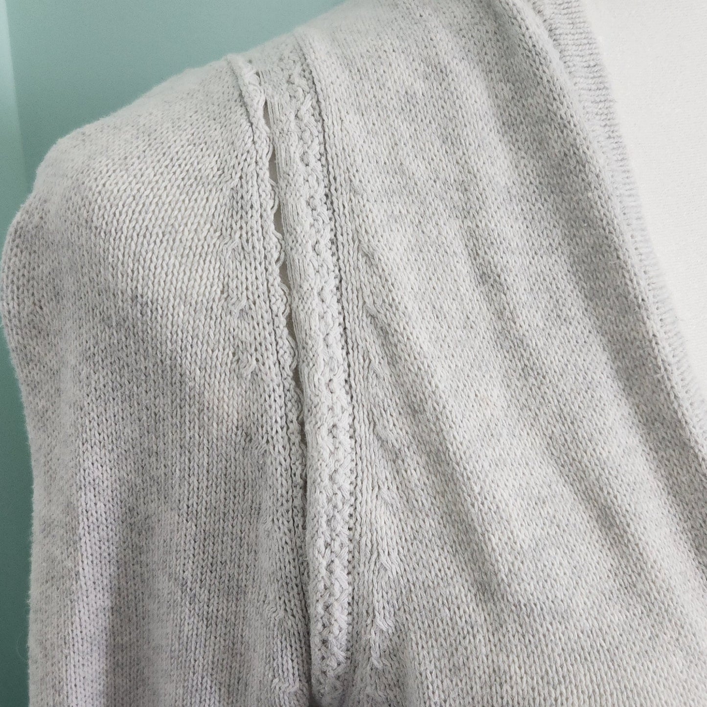 Lilly Pulitzer Martinique Long Fringe Hem Sweater Light Gray Women Size Small