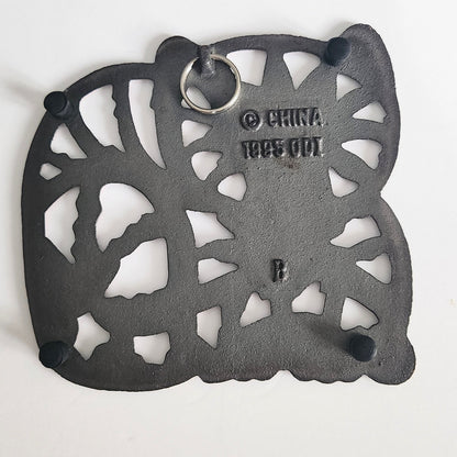 Old Dutch International Vintage 1995 Cast Iron Copper Coated Footed Cat Trivet