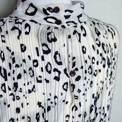 Vintage 80s Fairfax County Leopard Print Blouse | Sleeveless Pleated Ivory Black Top | Women's Small