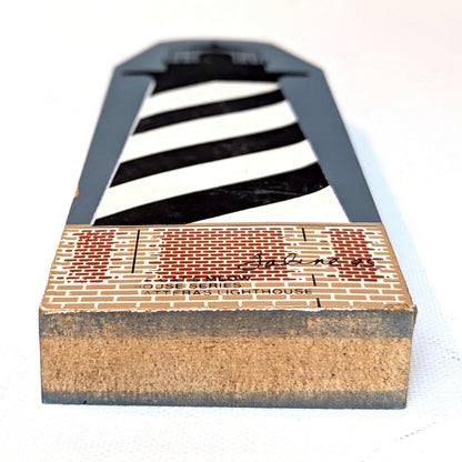 Cat's Meow Village Vintage 1995 Cape Hatteras Lighthouse, Lighthouse Series