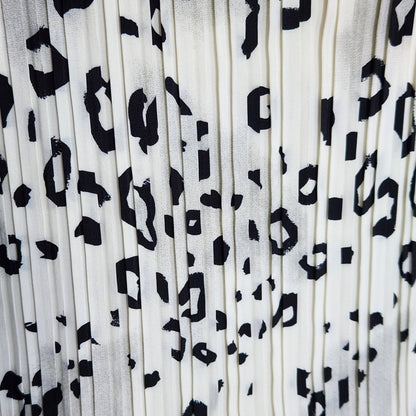 Vintage 80s Fairfax County Leopard Print Blouse | Sleeveless Pleated Ivory Black Top | Women's Small