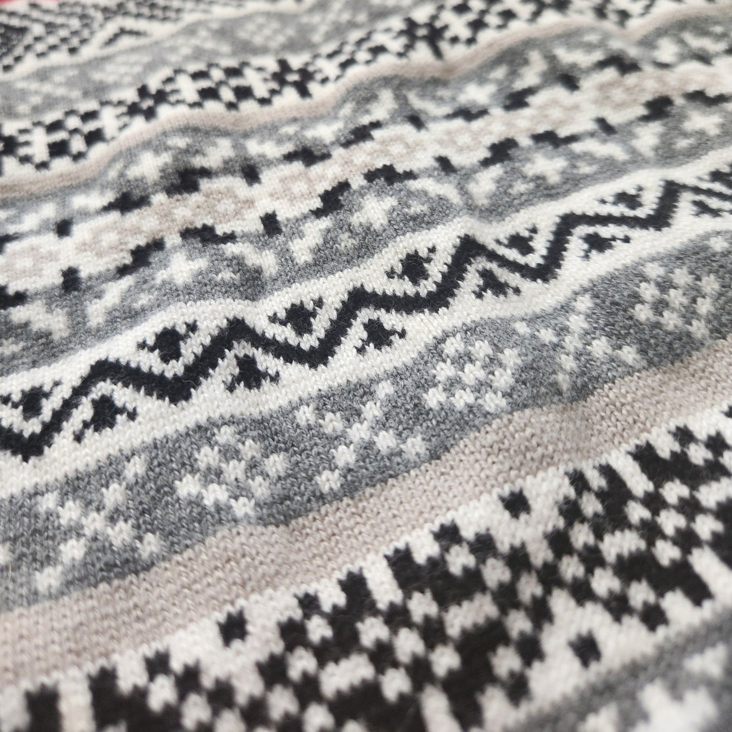 Hanna Andersson Snow & Tell Fair Isle Sweater Dress Grey Multi Size 5 | 110 cm