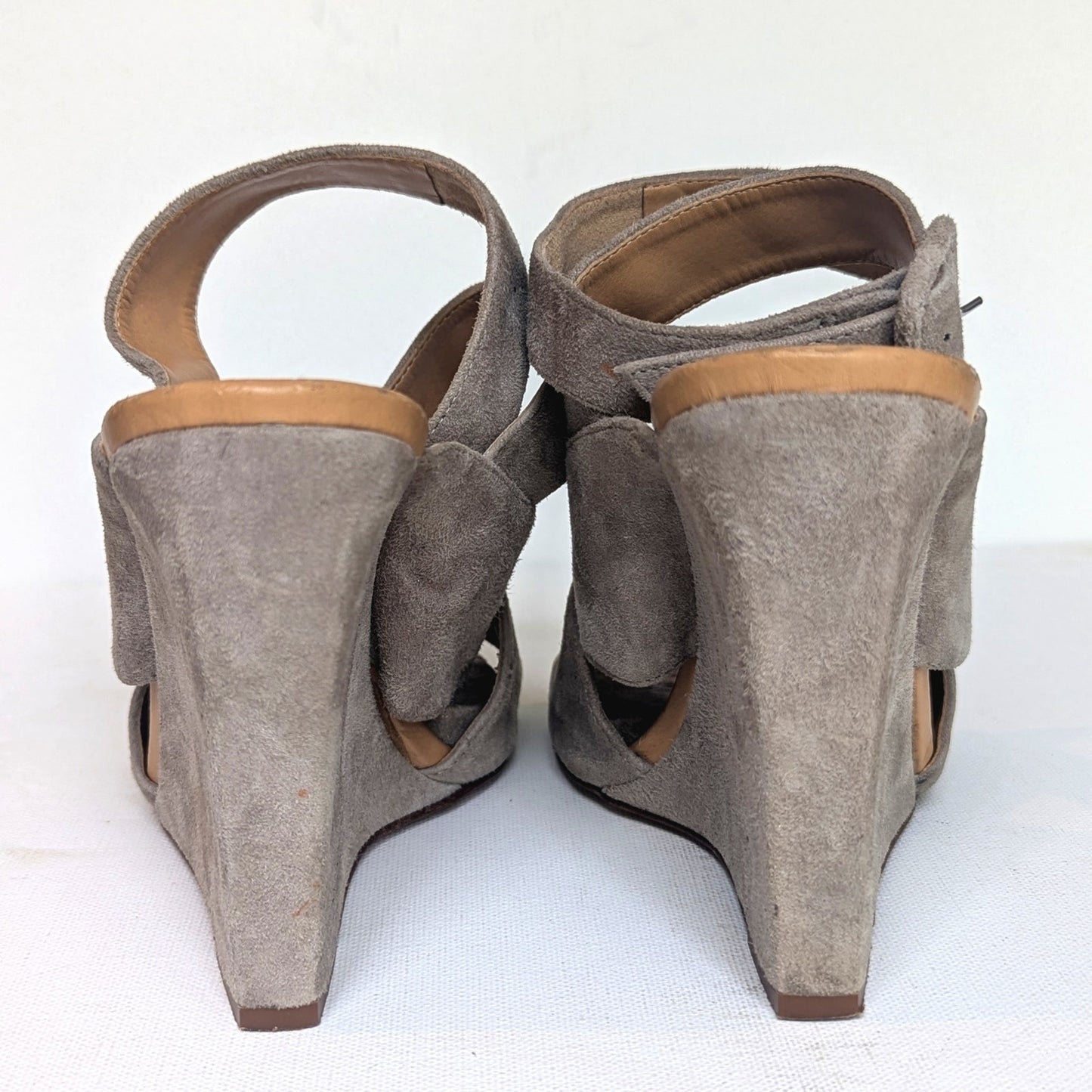 Diane von Furstenberg Women's Taupe Suede Wedge Strappy Sandals with Buckle Size 6.5
